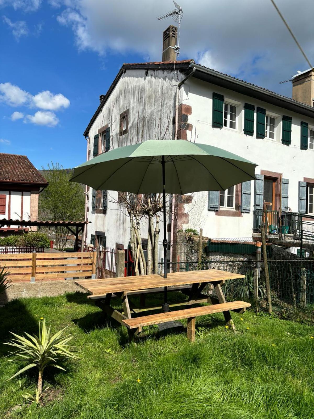 Maison Au Coeur De La Rue Pietonne Сен-Жан-Пье-де-Пор Экстерьер фото